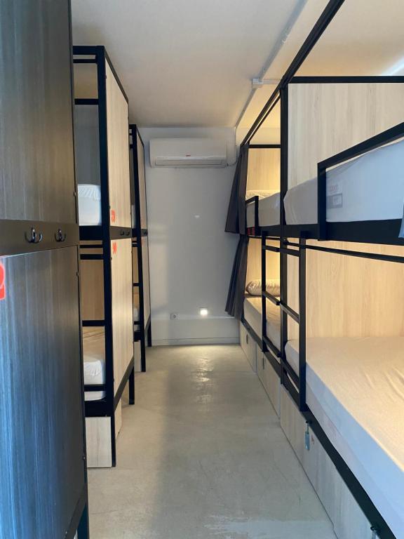 We Street Hostel - El Arenal-Albergue Juvenil 埃尔阿雷纳尔 外观 照片