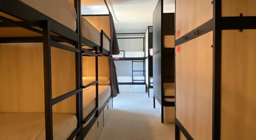 We Street Hostel - El Arenal-Albergue Juvenil 外观 照片
