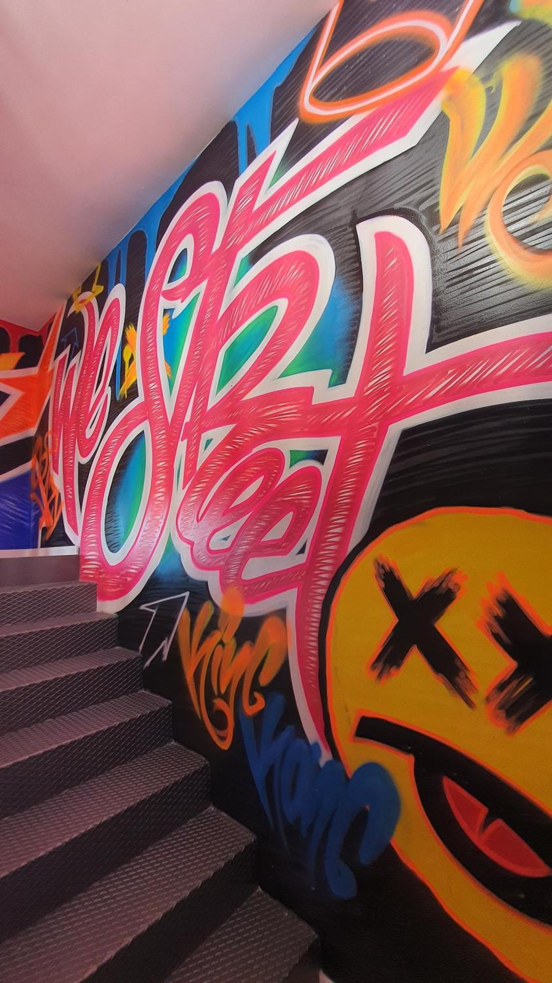 We Street Hostel - El Arenal-Albergue Juvenil 外观 照片
