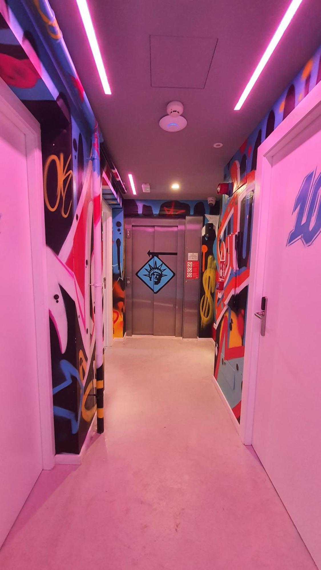 We Street Hostel - El Arenal-Albergue Juvenil 埃尔阿雷纳尔 外观 照片